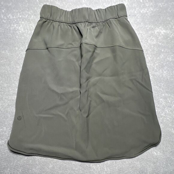 Lululemon Grey Sage On the Fly Skirt Woven Travel Drawstring Women’s Size: 4 - Picture 8 of 13
